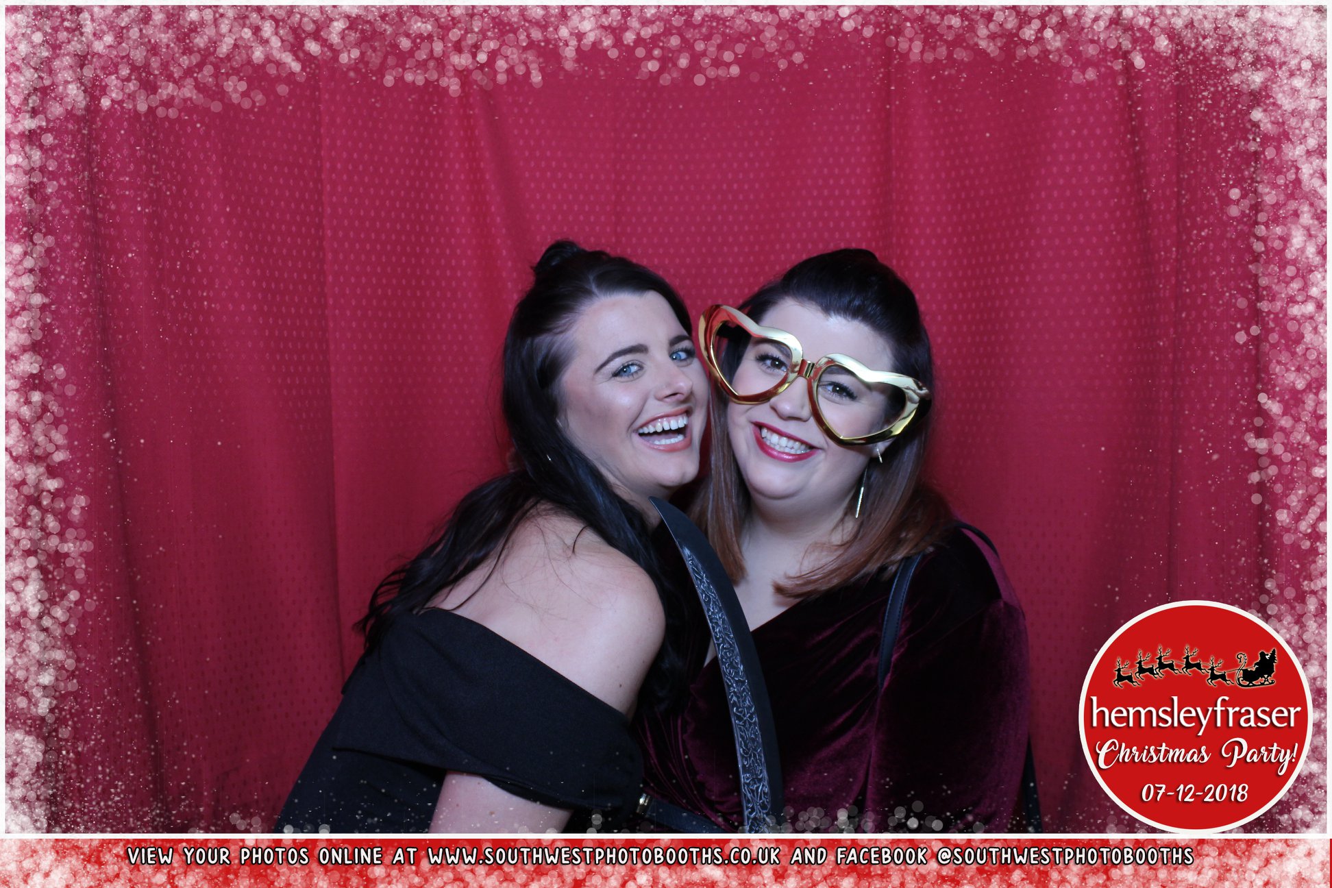 Hemsley Fraser Christmas Party | View more photos from the event at gallery.southwestphotobooths.co.uk/u/SWPB/Hemsley-Fraser-Christmas-Party